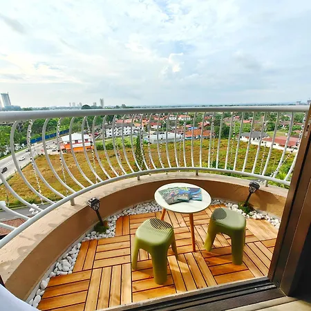 Melaka Gx Homestay Resort Pool View P0804 With Netflix, Tvbox And Games Exterior photo