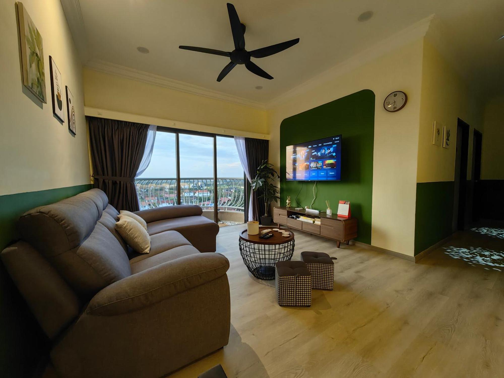 Gx Pool View P0804 With Netflix, Tvbox And Games Apartemen *