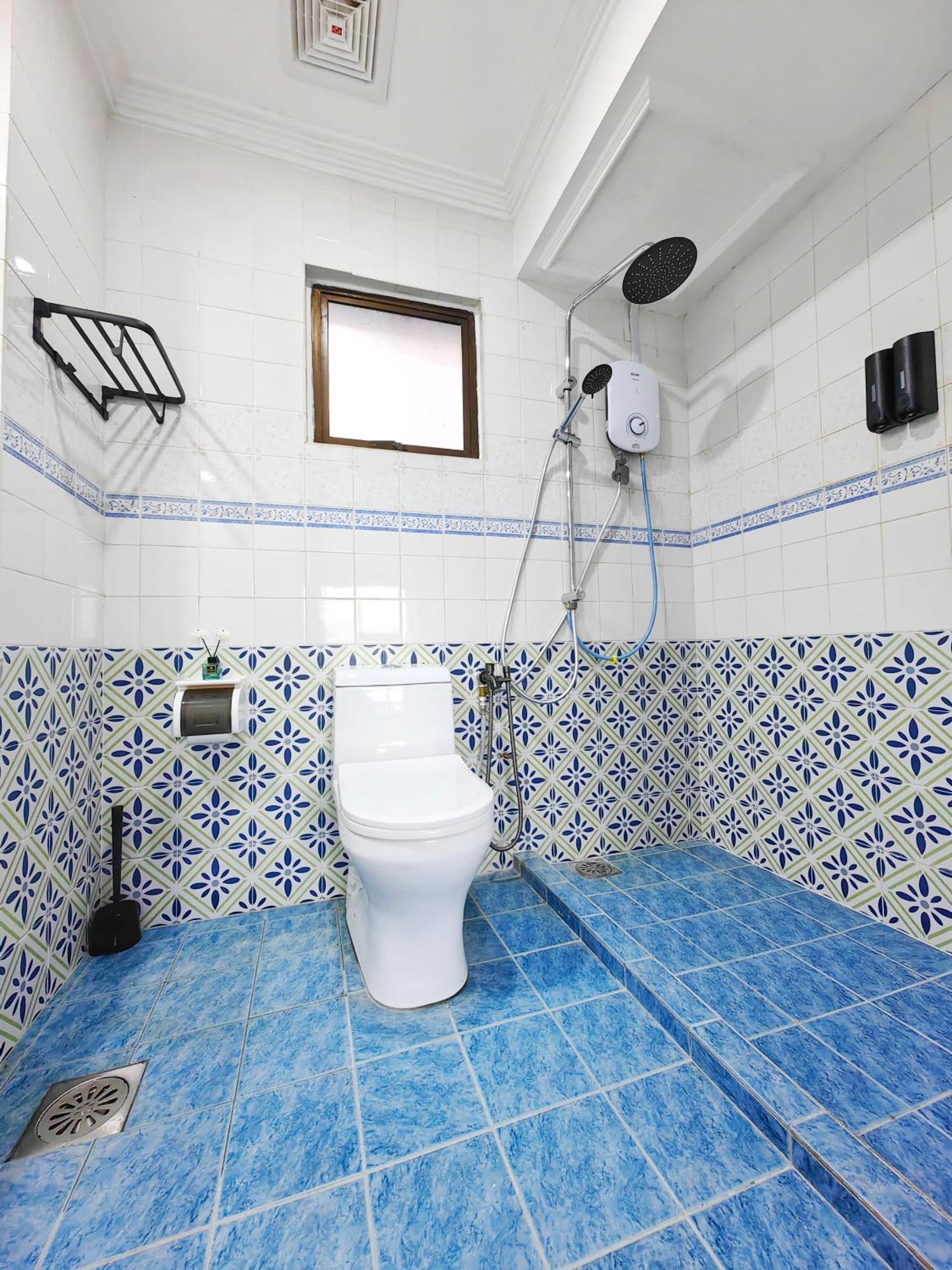 Apartemen Gx Pool View P0804 With Netflix, Tvbox And Games Malacca
